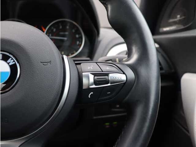 ＢＭＷ Ｍ２３５ｉ クーペ 長野県 2015(平27)年 5万km ミネラルホワイト 6速MT/レザーパッケージ/ダコタレザー/純正ナビ/バックカメラ/クルーズコントロール/衝突軽減ブレーキ/レーンディパチャーW/パークディスタンスC/パワーシート/ヒーター/harman/kardonサウンド/コンフォートアクセス/純正18AW