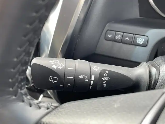 トヨタ アルファード S Cパッケージ 三重県 2022(令4)年 2.7万km ホワイトパールクリスタルシャイン 登録時走行距離　２６６７８ｋｍ/ワンオーナー/禁煙車/革シート/ドライブレコーダー（前後）/純正ナビ（オプション）/AM/FM/CD/DVD/Bluetooth/TVフルセグ/フリップダウンモニター/サンルーフ/ETC/バックカメラ/デジタルインナーミラー/ステアリングスイッチ/レーダークルコン/トヨタセーフティセンス/シートメモリー/シートヒーター，クーラー/ハンドルヒーター/パワーシート（前後）/両側パワースライドドア/パワーバックドア/パワーステアリング/パワーウィンドウ/nanoe/プッシュスタート/ドアバイザー/プッシュスタート
