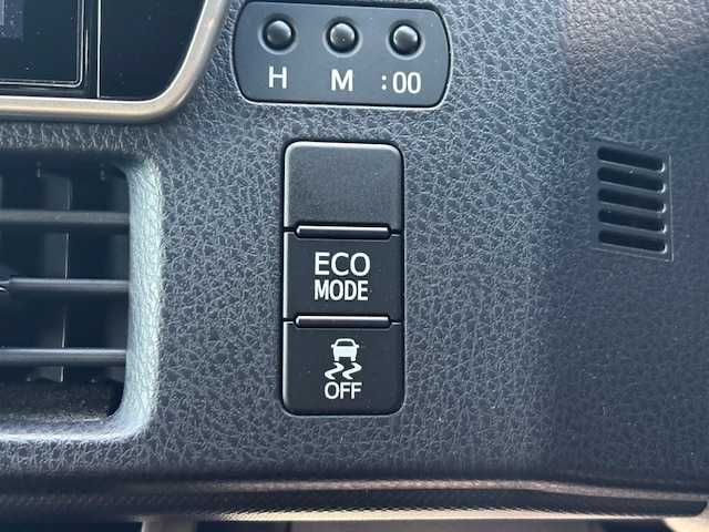 トヨタ ヴォクシー ZS 煌Ⅱ 大阪府 2020(令2)年 3.8万km ブラック 純正10インチナビ(BT/フルセグ/DVD)/バックカメラ/衝突被害軽減システム/クルーズコントロール/コーナーセンサー/両側パワースライドドア/ETC/LEDヘッドライト/オートライト/オートマチックハイビーム/純正アルミホイール/純正フロアマット/スペアキー