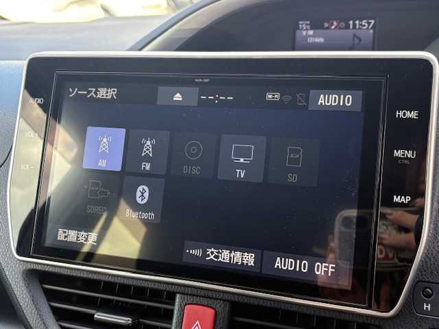 トヨタ ヴォクシー ZS 煌Ⅱ 大阪府 2020(令2)年 3.8万km ブラック 純正10インチナビ(BT/フルセグ/DVD)/バックカメラ/衝突被害軽減システム/クルーズコントロール/コーナーセンサー/両側パワースライドドア/ETC/LEDヘッドライト/オートライト/オートマチックハイビーム/純正アルミホイール/純正フロアマット/スペアキー