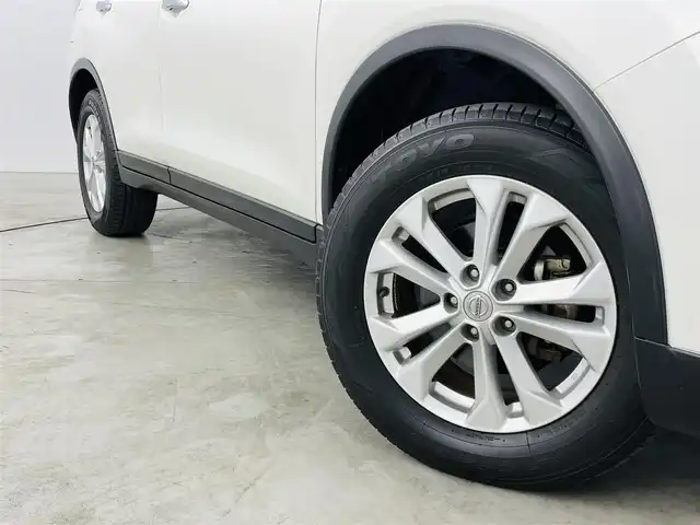 日産 エクストレイル 20X エマージェンシーブレーキ 福島県 2016(平28)年 5.7万km ブリリアントホワイトパール クリアランスソナー/・車線逸脱警報装置/・エマージェンシーブレーキ/・インテリジェントFCW/・踏み間違い防止アシスト/社外ナビ/・型番；AVIC-HRZ900/・フルセグ/TV/BT/CD/DVD/AM/FM/LEDオートライト/・フォグランプ/シートヒーター/・エアーシート/純正AW付きサマータイヤ/ETC/革ステアリング/・ステアリングスイッチ/ドアバイザー/純正フロアマット/プッシュスタート/・スマートキー