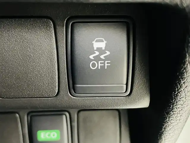 日産 エクストレイル 20X エマージェンシーブレーキ 福島県 2016(平28)年 5.7万km ブリリアントホワイトパール クリアランスソナー/・車線逸脱警報装置/・エマージェンシーブレーキ/・インテリジェントFCW/・踏み間違い防止アシスト/社外ナビ/・型番；AVIC-HRZ900/・フルセグ/TV/BT/CD/DVD/AM/FM/LEDオートライト/・フォグランプ/シートヒーター/・エアーシート/純正AW付きサマータイヤ/ETC/革ステアリング/・ステアリングスイッチ/ドアバイザー/純正フロアマット/プッシュスタート/・スマートキー