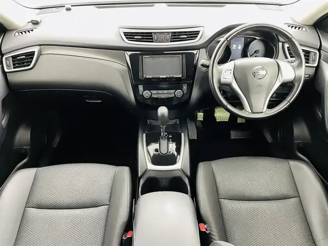 日産 エクストレイル 20X エマージェンシーブレーキ 福島県 2016(平28)年 5.7万km ブリリアントホワイトパール クリアランスソナー/・車線逸脱警報装置/・エマージェンシーブレーキ/・インテリジェントFCW/・踏み間違い防止アシスト/社外ナビ/・型番；AVIC-HRZ900/・フルセグ/TV/BT/CD/DVD/AM/FM/LEDオートライト/・フォグランプ/シートヒーター/・エアーシート/純正AW付きサマータイヤ/ETC/革ステアリング/・ステアリングスイッチ/ドアバイザー/純正フロアマット/プッシュスタート/・スマートキー