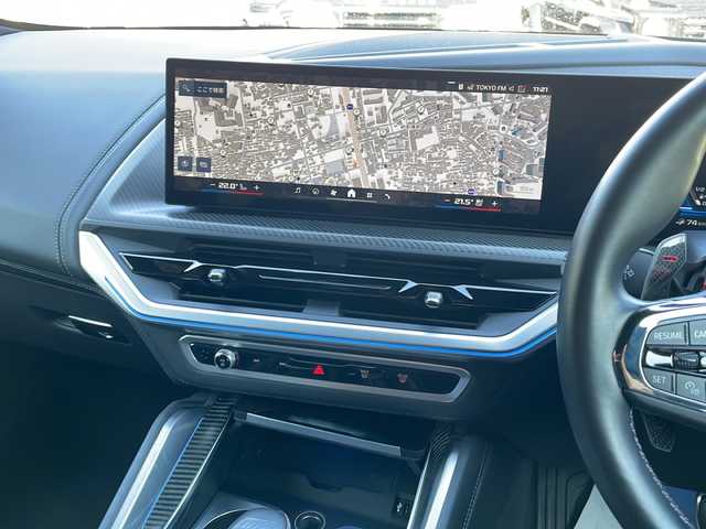 ＢＭＷ ＢＭＷ ＸＭ 東京都 2023(令5)年 2.4万km サファイアブラックP 新車時保証書　取扱説明書/ドライビングアシスト/ヒル・スタート・アシスト/トラフィック・サイン・アシスト/緊急時のブレーキ・アシスト/ステアリング&レーン・コントロール・アシスト/ACC（アクティブ・クルーズ・コントロール）/レーン・チェンジ・ウォーニング＆レーン・チェンジ・アシスト/パーキング・アシスト/純正ナビ/フルセグTV/USB/BT/appleCarPlay/Bowers＆Wilkins/360度カメラ　ETC2.0/純正ドライブレコーダー【前後】/ヘッドアップディスプレイ/ワイヤレスチャージ/ジェスチャーコントロール/フロントメモリー付パワーシート【マッサージ付】/レザーシート　/全席シートヒーター/Fベンチレーター/LEDヘッドライト/オートライト/パワーバックドア/スマートキー×２/純正23インチアルミ