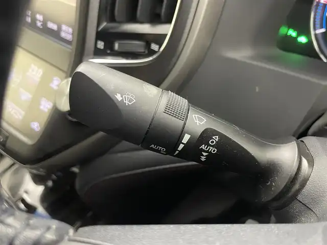 トヨタ クラウン ハイブリッド アスリートS 埼玉県 2016(平28)年 7.2万km ホワイトパールクリスタルシャイン 純正SDメモリナビ/ CD DVD 地デジTV Bluetooth/バックカメラ/プリクラッシュセーフティ/レーンディパーチャーアラート/レーダークルーズコントロール/クリアランスソナー /パワーシート/シートヒーター /ステアリングヒーター/ドライブレコーダー/LEDオートライト/ビルトインETC