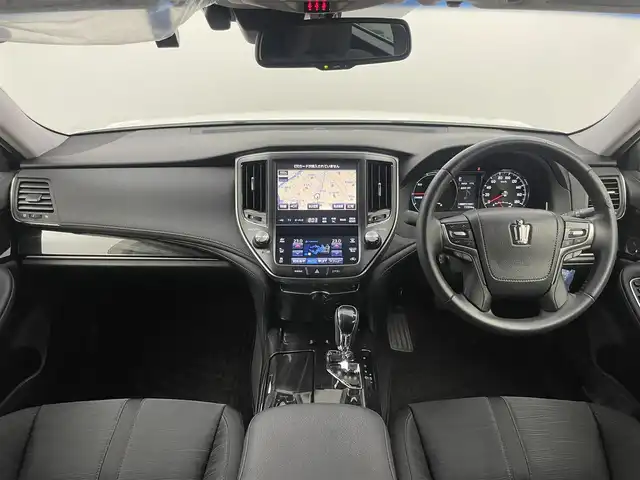 トヨタ クラウン ハイブリッド アスリートS 埼玉県 2016(平28)年 7.2万km ホワイトパールクリスタルシャイン 純正SDメモリナビ/ CD DVD 地デジTV Bluetooth/バックカメラ/プリクラッシュセーフティ/レーンディパーチャーアラート/レーダークルーズコントロール/クリアランスソナー /パワーシート/シートヒーター /ステアリングヒーター/ドライブレコーダー/LEDオートライト/ビルトインETC