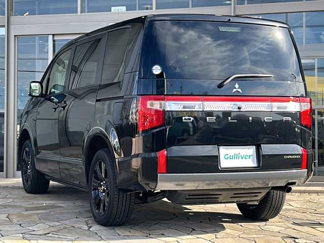 三菱 デリカＤ：５ シャモニー 静岡県 2024(令6)年 0.1万km ブラックダイヤモンド ナビ機能/フルセグTV/CD/DVD/USB/Bluetooth/HDMI/Apple Carplay/Andoroid Auto/主要装備/・両側パワースライドドア　/・シートヒーター　/・電動ステップ　/・全方位カメラ　/・サイドカメラ　/・パワーシート　/・ＢＳＭ　/・コーナーセンサー　/・レーダークルーズコントロール　/・パドルシフト　/・ハンドルヒーター　/・フォグランプ/・スマートキー/・プッシュスタート/・アイドリングストップ/・オートライト/・オートハイビーム/・パワーバックドア/・ハーフレザーシート/・衝突軽減システム/・横滑り防止装置/・ステアリングリモコン