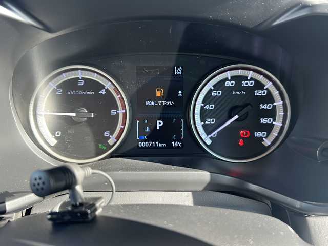 三菱 デリカＤ：５ シャモニー 静岡県 2024(令6)年 0.1万km ブラックダイヤモンド ナビ機能/フルセグTV/CD/DVD/USB/Bluetooth/HDMI/Apple Carplay/Andoroid Auto/主要装備/・両側パワースライドドア　/・シートヒーター　/・電動ステップ　/・全方位カメラ　/・サイドカメラ　/・パワーシート　/・ＢＳＭ　/・コーナーセンサー　/・レーダークルーズコントロール　/・パドルシフト　/・ハンドルヒーター　/・フォグランプ/・スマートキー/・プッシュスタート/・アイドリングストップ/・オートライト/・オートハイビーム/・パワーバックドア/・ハーフレザーシート/・衝突軽減システム/・横滑り防止装置/・ステアリングリモコン