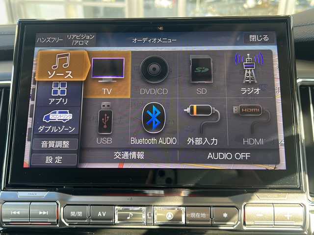 三菱 デリカＤ：５ シャモニー 静岡県 2024(令6)年 0.1万km ブラックダイヤモンド ナビ機能/フルセグTV/CD/DVD/USB/Bluetooth/HDMI/Apple Carplay/Andoroid Auto/主要装備/・両側パワースライドドア　/・シートヒーター　/・電動ステップ　/・全方位カメラ　/・サイドカメラ　/・パワーシート　/・ＢＳＭ　/・コーナーセンサー　/・レーダークルーズコントロール　/・パドルシフト　/・ハンドルヒーター　/・フォグランプ/・スマートキー/・プッシュスタート/・アイドリングストップ/・オートライト/・オートハイビーム/・パワーバックドア/・ハーフレザーシート/・衝突軽減システム/・横滑り防止装置/・ステアリングリモコン