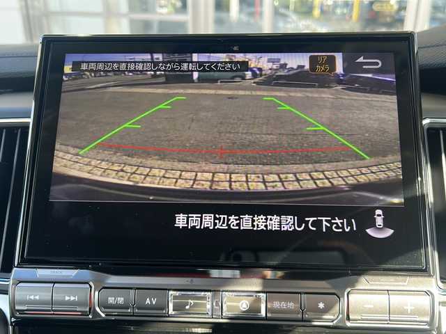 三菱 デリカＤ：５ シャモニー 静岡県 2024(令6)年 0.1万km ブラックダイヤモンド ナビ機能/フルセグTV/CD/DVD/USB/Bluetooth/HDMI/Apple Carplay/Andoroid Auto/主要装備/・両側パワースライドドア　/・シートヒーター　/・電動ステップ　/・全方位カメラ　/・サイドカメラ　/・パワーシート　/・ＢＳＭ　/・コーナーセンサー　/・レーダークルーズコントロール　/・パドルシフト　/・ハンドルヒーター　/・フォグランプ/・スマートキー/・プッシュスタート/・アイドリングストップ/・オートライト/・オートハイビーム/・パワーバックドア/・ハーフレザーシート/・衝突軽減システム/・横滑り防止装置/・ステアリングリモコン