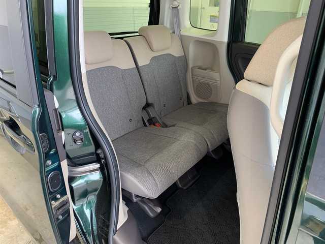 ホンダ Ｎ ＢＯＸ G L ホンダセンシング 福井県 2017(平29)年 5.6万km ブリティッシュグリーンP (株)IDOMが運営する【じしゃロン福井店】の自社ローン専用車両になりますこちらは現金またはオートローンご利用時の価格です。自社ローンご希望の方は別途その旨お申付け下さい/純正ナビ（VXM-184VFi）/フルセグ/Bluetooth/CD/DVD/バックカメラ/アダプティブクルーズコントロール/レーンキープアシスト/衝突被害軽減システム/リアコーナーセンサー/パワースライドドア/アイドリングストップ/ETC/オートライト/ベンチシート/フルフラットシート/ドアバイザー/ステアリングスイッチ/プッシュスタート/スマートキー/スペアキー/取扱説明書