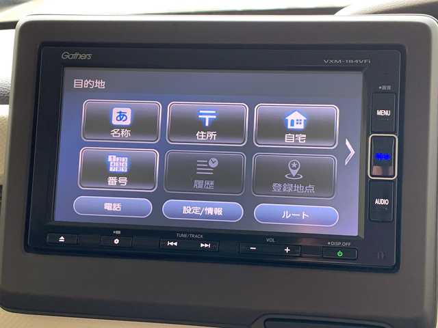 ホンダ Ｎ ＢＯＸ G L ホンダセンシング 福井県 2017(平29)年 5.6万km ブリティッシュグリーンP (株)IDOMが運営する【じしゃロン福井店】の自社ローン専用車両になりますこちらは現金またはオートローンご利用時の価格です。自社ローンご希望の方は別途その旨お申付け下さい/純正ナビ（VXM-184VFi）/フルセグ/Bluetooth/CD/DVD/バックカメラ/アダプティブクルーズコントロール/レーンキープアシスト/衝突被害軽減システム/リアコーナーセンサー/パワースライドドア/アイドリングストップ/ETC/オートライト/ベンチシート/フルフラットシート/ドアバイザー/ステアリングスイッチ/プッシュスタート/スマートキー/スペアキー/取扱説明書