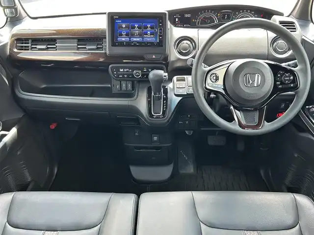 ホンダ Ｎ ＢＯＸ カスタム L 福島県 2022(令4)年 2.8万km プレミアムクリスタルレッドM ホンダセンシング/衝突軽減ブレーキ（CMBS）/誤発進抑制機能/歩行者事故低減ステアリング/路外逸脱抑制機能/渋滞追従機能付アダプティブクルーズコントロール（ACC）/車線維持支援システム（LKAS）/先行車発進お知らせ機能/標識認識機能/後方誤発進抑制機能/オートハイビーム/純正ナビゲーション/型番：VXM-224VFi/【CD/DVD/SD/USB/BT/TV】/バックカメラ/ドライブレコーダー/ビルトインETC/両側電動スライドドア/前席シートヒーター/LEDオートライト/LEDフォグランプ/シートバックテーブル/リアドアサンシェード/純正フロアマット/ドアバイザー