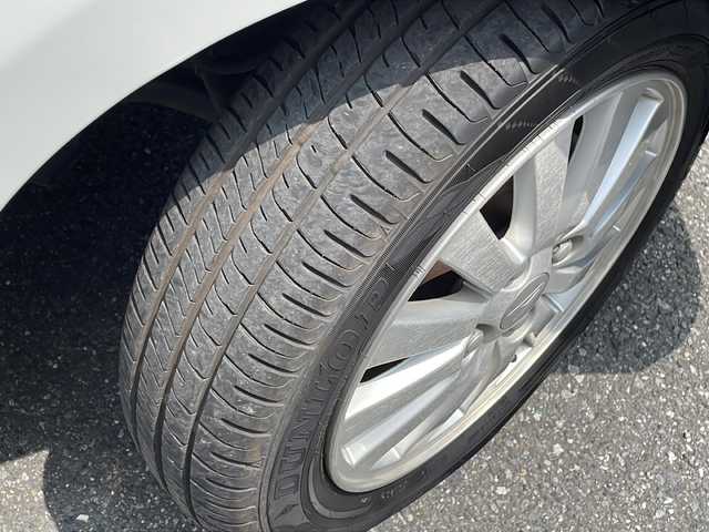 ダイハツ ムーヴ X VSⅡ 埼玉県 2010(平22)年 4.1万km パールホワイトⅢ 登録時４１０８６ｋｍ/純正SDナビ/FM/AM/CD/ワンセグTV/ミュージックサーバー/ABS/社外ETC/前後ドライブレコーダー（CAR-062）/電動格納ミラー/ウィンカーミラー/AAC/ハロゲンヘッドライト/フォグランプ/純正フロアマット/ドアバイザー/スマートキー×１/板キー×１/保証書/取扱説明書/ドライブレコーダー取扱説明書