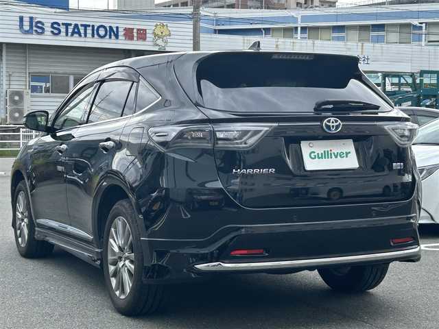 トヨタ ハリアー ハイブリッド プレミアム アドバンスドP 福岡県 2016(平28)年 9.5万km ブラック ワンオーナー/純正メーカーナビ（AM/FM/BT/フルセグTV/AUX)/JBLプレミアムサウンド/クルーズコントロール/パワーバックドア/全方位カメラ/モデリスタエアロ(フロント・サイド・リア）/前席パワーシート/シートメモリー機能/前席シートヒーター/ビルトインETC/クリアランスソナー/LEDヘッドライト/USB入力端子/レザーシート/純正フロアマット/純正18インチアルミホイール/スペア×1/取扱説明書/保証書