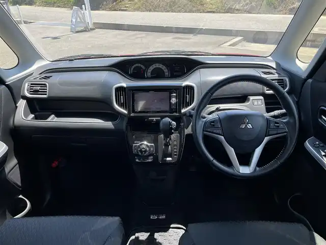 三菱 デリカＤ：２ カスタムHV　MV 富山県 2016(平28)年 6.8万km ファーベントレッド2トーン 社外ナビ/Bluetooth/フルセグＴＶ/ＤＶＤ再生/リアモニター/両側パワースライドドア/プッシュスタートエンジン/スマートキー/LEDオートライト/フォグライト