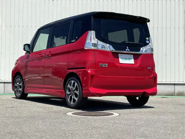 三菱 デリカＤ：２ カスタムHV　MV 富山県 2016(平28)年 6.8万km ファーベントレッド2トーン 社外ナビ/Bluetooth/フルセグＴＶ/ＤＶＤ再生/リアモニター/両側パワースライドドア/プッシュスタートエンジン/スマートキー/LEDオートライト/フォグライト