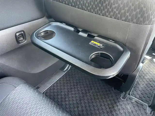 三菱 デリカＤ：２ カスタムHV　MV 富山県 2016(平28)年 6.8万km ファーベントレッド2トーン 社外ナビ/Bluetooth/フルセグＴＶ/ＤＶＤ再生/リアモニター/両側パワースライドドア/プッシュスタートエンジン/スマートキー/LEDオートライト/フォグライト