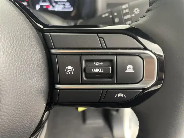 スズキ スペーシア ギア HYBRID XZ 愛知県 2024(令6)年 0.1千km ベージュⅡ 登録済み未使用車/スズキセーフティーサポート/アダプティブクルーズコントロール/アラウンドビューモニター/両側パワースライドドア/純正メモリーナビ/フルセグTV/Bluetooth/Applecarplay/androidauto/オットマン/シートヒーター/ステアリングヒーター/革巻きステアリング/フォグランプ/HUD/オートライト/電動パーキングシステム/後席インジェクター/USBポート/純正AW
