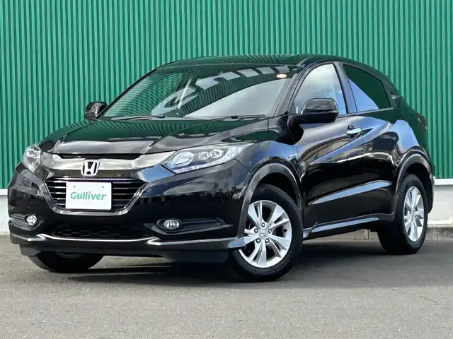 ホンダ ヴェゼル ハイブリッド X ホンダセンシング 宮城県 2017(平29)年 6.8万km クリスタルブラックパール ワンオーナー/ホンダセンシング/・衝突軽減ブレーキ/・歩行者事故低減ステアリング/・アダプティブクルーズコントロール/・車線維持支援システム/・路外逸脱抑制制御/・誤発進抑制機能/・先行車発進お知らせ機能/・標識認識機能/純正SDナビ/【CD・DVD・SD・BT・フルセグTV】/バックカメラ/純正16インチAW/横滑り防止装置/パドルシフト/ステアリングスイッチ/オートライト/LEDヘッドライト/フォグライト/電子パーキング/ブレーキホールド/スマートキー/ETC