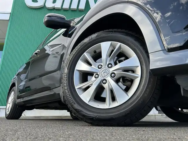 ホンダ ヴェゼル ハイブリッド X ホンダセンシング 宮城県 2017(平29)年 6.8万km クリスタルブラックパール ワンオーナー/ホンダセンシング/・衝突軽減ブレーキ/・歩行者事故低減ステアリング/・アダプティブクルーズコントロール/・車線維持支援システム/・路外逸脱抑制制御/・誤発進抑制機能/・先行車発進お知らせ機能/・標識認識機能/純正SDナビ/【CD・DVD・SD・BT・フルセグTV】/バックカメラ/純正16インチAW/横滑り防止装置/パドルシフト/ステアリングスイッチ/オートライト/LEDヘッドライト/フォグライト/電子パーキング/ブレーキホールド/スマートキー/ETC