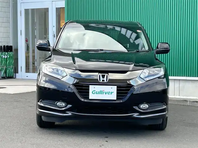 ホンダ ヴェゼル ハイブリッド X ホンダセンシング 宮城県 2017(平29)年 6.8万km クリスタルブラックパール ワンオーナー/ホンダセンシング/・衝突軽減ブレーキ/・歩行者事故低減ステアリング/・アダプティブクルーズコントロール/・車線維持支援システム/・路外逸脱抑制制御/・誤発進抑制機能/・先行車発進お知らせ機能/・標識認識機能/純正SDナビ/【CD・DVD・SD・BT・フルセグTV】/バックカメラ/純正16インチAW/横滑り防止装置/パドルシフト/ステアリングスイッチ/オートライト/LEDヘッドライト/フォグライト/電子パーキング/ブレーキホールド/スマートキー/ETC