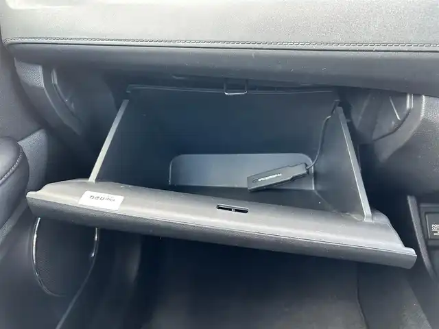 ホンダ ヴェゼル ハイブリッド X ホンダセンシング 宮城県 2017(平29)年 6.8万km クリスタルブラックパール ワンオーナー/ホンダセンシング/・衝突軽減ブレーキ/・歩行者事故低減ステアリング/・アダプティブクルーズコントロール/・車線維持支援システム/・路外逸脱抑制制御/・誤発進抑制機能/・先行車発進お知らせ機能/・標識認識機能/純正SDナビ/【CD・DVD・SD・BT・フルセグTV】/バックカメラ/純正16インチAW/横滑り防止装置/パドルシフト/ステアリングスイッチ/オートライト/LEDヘッドライト/フォグライト/電子パーキング/ブレーキホールド/スマートキー/ETC