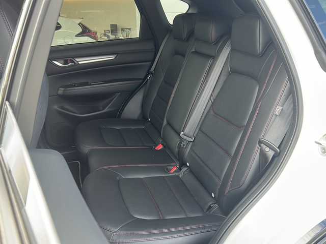 マツダ ＣＸ－５ XD スポーツアピアランス 大阪府 2025(令7)年 0.4万km ロジウムホワイトプレミアムメタリック 衝突軽減　/１０．２５型純正ナビ　/全方位カメラ　/フルセグＴＶ/Ｂｌｕｅｔｏｏｔｈ　/BOSEサウンドシステム　/本革　/ステアリングヒーター　/シートヒーター／クーラー　/シートメモリ　/電動リアゲート　/ヘッドアップディスプレイ　/コーナーセンサー　/LEDヘッドライト　/置くだけ充電　/ETC　/純正ホイール　/取説/保証書/スペアキーｘ１
