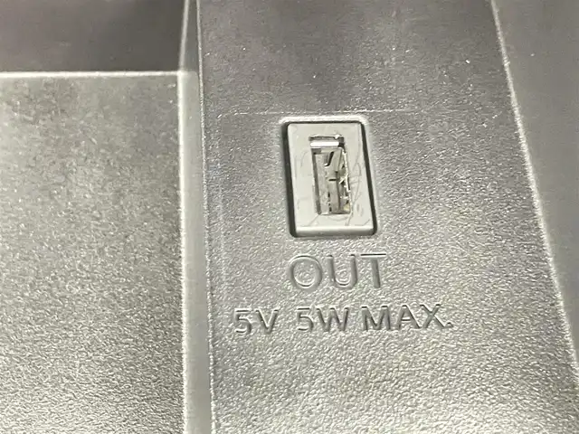 日産 セレナ ハイウェイスター Vセレクション 千葉県 2017(平29)年 4万km ブリリアントホワイトパール 禁煙車/エマージェンシーブレーキ/プロパイロット/レーンキープアシスト/コーナーセンサー/社外メモリナビ/　CD/DVD/BT/フルセグTV/両側パワースライドドア/アラウンドビューモニター/電子パーキング/デジタルインナーミラー/オートホールドブレーキ/スマートキー&プッシュスタート/純正フロアマット/電動格納ミラー/LEDヘッドライト/フォグライト/純正16インチアルミホイール