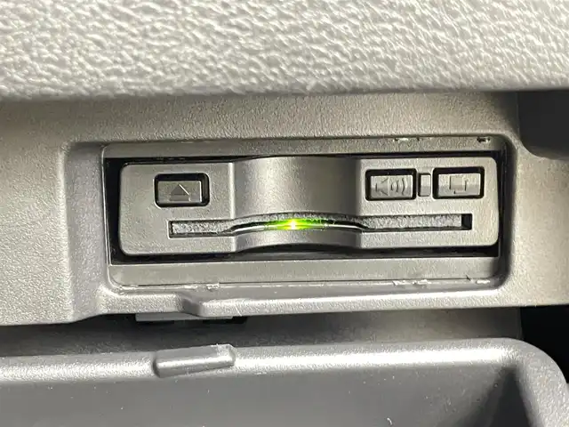 日産 セレナ ハイウェイスター Vセレクション 千葉県 2017(平29)年 4万km ブリリアントホワイトパール 禁煙車/エマージェンシーブレーキ/プロパイロット/レーンキープアシスト/コーナーセンサー/社外メモリナビ/　CD/DVD/BT/フルセグTV/両側パワースライドドア/アラウンドビューモニター/電子パーキング/デジタルインナーミラー/オートホールドブレーキ/スマートキー&プッシュスタート/純正フロアマット/電動格納ミラー/LEDヘッドライト/フォグライト/純正16インチアルミホイール