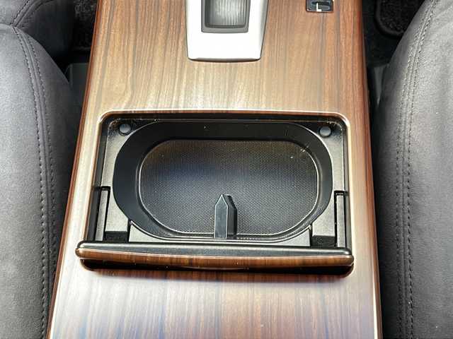 日産 ティアナ 250XV 三重県 2009(平21)年 8.1万km サファイアブラック 純正ナビ/バックカメラ/ETC/スペアスマートキー/ミラータイプレーダー探知機/パワーシート/オットマン/メモリーシート/ウッドコンピステア/ステアスイッチ/オートライト/電格ウィンカーミラー/禁煙車