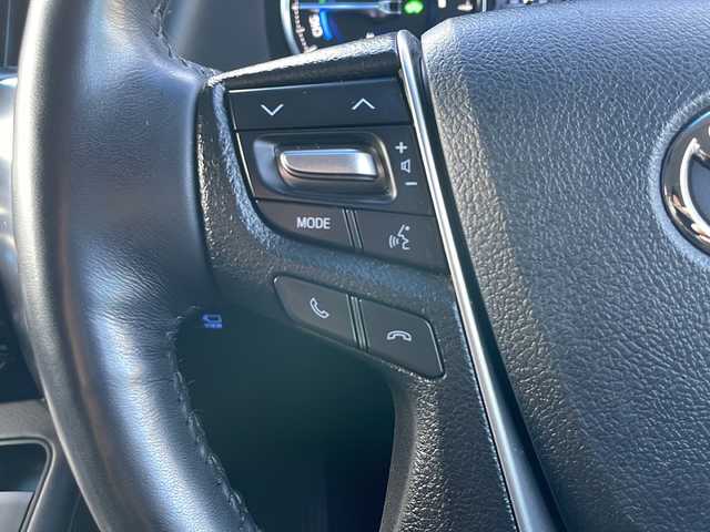 トヨタ アルファードハイブリット SR Cパッケージ 青森県 2021(令3)年 8万km ホワイトパールクリスタルシャイン 4WD/OP JBLプレミアムサウンド/OPリアエンターテイメント/純正10.5インチDオーディオナビ・フルセグ/純正13.3インチフリップダウンモニター/パノラミックビューモニター/ブラック合皮シート/前席エアシート・シートヒーター/ステアリングヒーター/OPデジタルインナーミラー/両側パワースライドア/パワーバックドア/セーフティセンス/プリクラッシュセーフティ/レーダークルーズコントロール/レーントレーシングアシスト/アダプティブハイビーム/OPブラインドスポットモニター/OPインテリジェントパーキングアシスト2/前後ドライブレコーダー/AC100V1500W/ビルトインETC2.0/3眼LEDヘッドライト/LEDフォグランプ/純正17インチアルミ/TEIN車高調/モデリスタシグネチャーイルミ/モデリスタエアロ