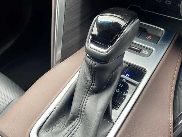 トヨタ ハリアー Z レザーパッケージ 秋田県 2022(令4)年 3万km プレシャスブラックパール ワンオーナー/全周囲カメラ/寒冷地仕様/モデリスタエアロ/コネクティッドナビ/JBLプレミアムサウンド/フルセグＴＶ/Bluetooth/ラジオ/USB/Miracast/デジタルインナーミラー/ビルトインETC２．０/レザーシート/シートヒーター/エアシート/レーダークルーズコントロール/レーンキープアシスト/ヘッドアップディスプレイ/ブラインドスポットモニター/オートマチックハイビーム/パワーバックドア/LEDオートライト/LEDフォグライト