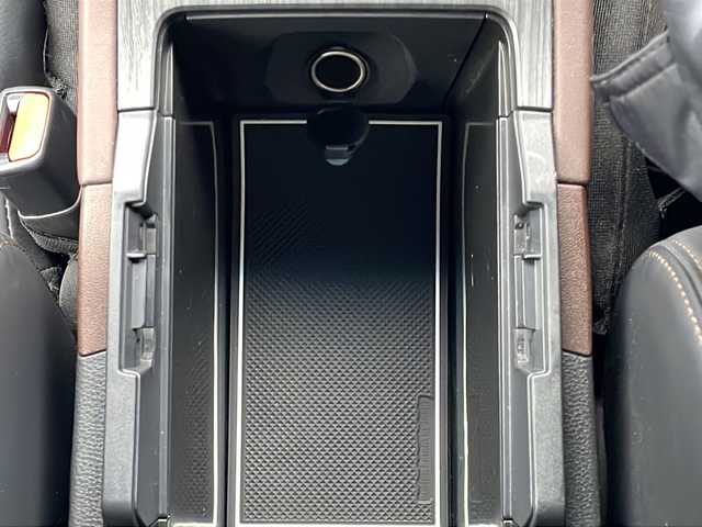 トヨタ ハリアー Z レザーパッケージ 秋田県 2022(令4)年 3万km プレシャスブラックパール ワンオーナー/全周囲カメラ/寒冷地仕様/モデリスタエアロ/コネクティッドナビ/JBLプレミアムサウンド/フルセグＴＶ/Bluetooth/ラジオ/USB/Miracast/デジタルインナーミラー/ビルトインETC２．０/レザーシート/シートヒーター/エアシート/レーダークルーズコントロール/レーンキープアシスト/ヘッドアップディスプレイ/ブラインドスポットモニター/オートマチックハイビーム/パワーバックドア/LEDオートライト/LEDフォグライト