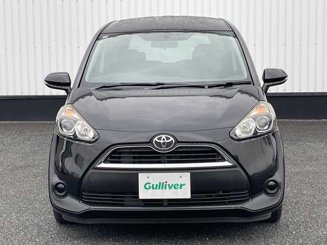 トヨタ シエンタ G 千葉県 2016(平28)年 5.2万km ブラックマイカ 社外メモリナビ/(フルセグTV/CD/DVD/BT/AM/FM)/バックカメラ/クルーズコントロール/両側パワースライドドア/横滑り防止装置/ETC/アイドリングストップ/ウィンカーミラー/電動格納ミラー/シートリフター/プッシュスタート/スマートキー/フロアマット/スペアキー