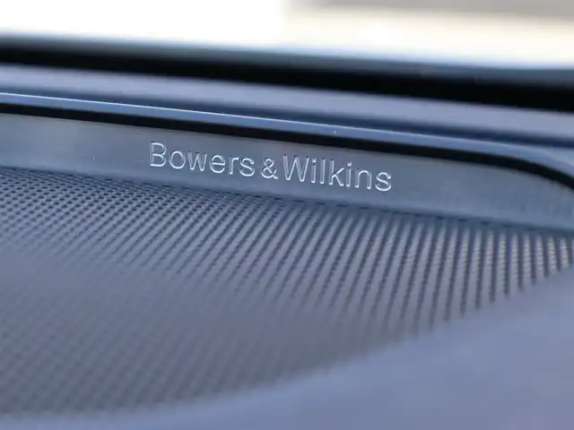 ボルボ Ｖ９０ T6 AWD インスクリプション 宮城県 2017(平29)年 3.8万km パール 純正ナビ【ＢＴ／フルセグＴＶ／ＡＵＸ】/パノラマサンルーフ　/Ｂｏｗｅｒｓ＆ｗｉｌｋｉｎｓサウンド　/アップディスプレイ　/アダプティブクルーズコントロール　/自動駐車システム　/茶レザーシート　/全席シートヒーター/前席エアシート/オートマチックハイビーム/ステアリングヒーター/全方位カメラ/前後ドライブレコーダー/パーキングアシスト/ブラインドスポットアシスト/パワーバックドア/純正20インチAW/前席メモリー付きパワーシート/LEDヘッドライト/禁煙車