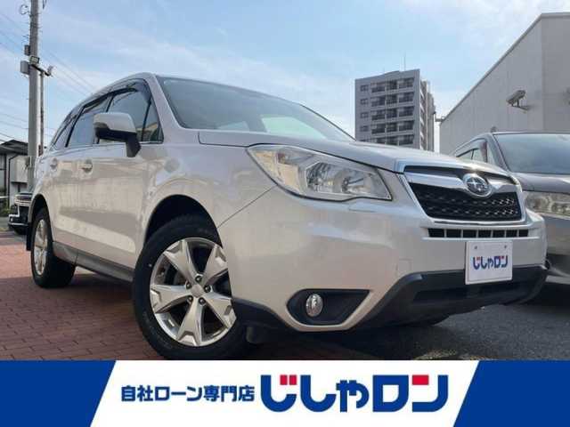 スバル フォレスター 2．0i－L アイサイト 福岡県 2012(平24)年 8.5万km サテンホワイトパール (株)IDOMが運営する【じしゃロン八幡西店】の自社ローン専用車両になります。こちらは現金またはオートローンご利用時の価格です。自社ローンご希望の方は別途その旨お申付け下さい/社外ナビ/【CD/DVD/BT/フルセグTV】/バックカメラ/アイサイト/　全車速追従機能付クルーズコントロール/　AT誤発進抑制制御/　車線逸脱警報/　ふらつき警報/　先行車発進お知らせ/　定速クルーズコントロール/シートヒーター/パワーシート/ETC/ドライブレコーダー/パドルシフト/オートワイパー/オートライト/純正HIDライト/ヘッドライトレベライザー/フォグランプ/スマートキー/プッシュスタート/純正アルミホイール 17インチ/ドアバイザー/ウインカーミラー/純正フロアマット/スペアキー×1【スマートキー】/新車時整備手帳（保証書）/取扱説明書
