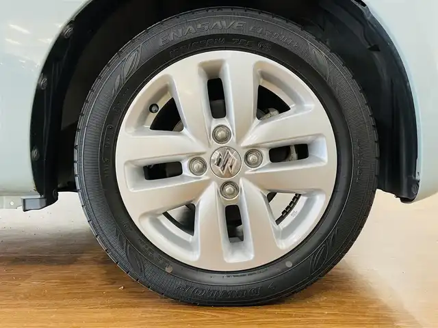 スズキ スペーシア HYBRID X 道央・札幌 2018(平30)年 5.1万km オフブルーメタリック/ホワイト2トーン 4WD/ワンオーナー/社外SDナビ/・フルセグTV/CD/DVD/BT/SD/バックカメラ/純正エンジンスターター/両側パワースライドドア /前席シートヒーター/スズキセーフティサポート/・デュアルセンサーブレーキサポート/・前後誤発進抑制機能/・車線逸脱警報機能/・先行車発進お知らせ機能/・標識認識機能/横滑り防止装置/前後コーナーセンサー/アイドリングストップ/純正フロアマット/純正ドアバイザー/ルーフレール/ウインカーミラー/オートライト/LEDヘッドライト/純正14インチAW/積込社外AW付き冬タイヤ/・155/65R14 ’18製 5mm/新車時保証書/取扱説明書/ナビ取扱説明書