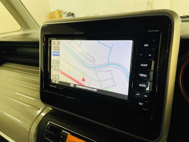 スズキ スペーシア HYBRID X 道央・札幌 2018(平30)年 5.1万km オフブルーメタリック/ホワイト2トーン 4WD/ワンオーナー/社外SDナビ/・フルセグTV/CD/DVD/BT/SD/バックカメラ/純正エンジンスターター/両側パワースライドドア /前席シートヒーター/スズキセーフティサポート/・デュアルセンサーブレーキサポート/・前後誤発進抑制機能/・車線逸脱警報機能/・先行車発進お知らせ機能/・標識認識機能/横滑り防止装置/前後コーナーセンサー/アイドリングストップ/純正フロアマット/純正ドアバイザー/ルーフレール/ウインカーミラー/オートライト/LEDヘッドライト/純正14インチAW/積込社外AW付き冬タイヤ/・155/65R14 ’18製 5mm/新車時保証書/取扱説明書/ナビ取扱説明書