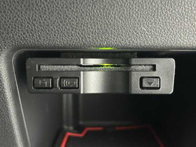 ダイハツ ウェイク G ターボ SA Ⅱ 熊本県 2017(平29)年 6.4万km ブラックマイカメタリック ・純正ナビ/CD/SD/TV  NMCK-W66D/・バックカメラ/・両側パワースライドドア/・ETC/・スマートアシスト２/・衝突警報機能/・衝突回避支援ブレーキ機能/・車線逸脱警報機能/・誤発進抑制機能(前方)/・誤発進抑制機能(後方)/・先行車発進お知らせ機能/・アイドリングストップ/・プッシュスタート/・スマートキー/・ターボ/・LEDヘッドライト/・フォグランプ/・社外16インチアルミホイール/・社外フロアマット/・ドアバイザー