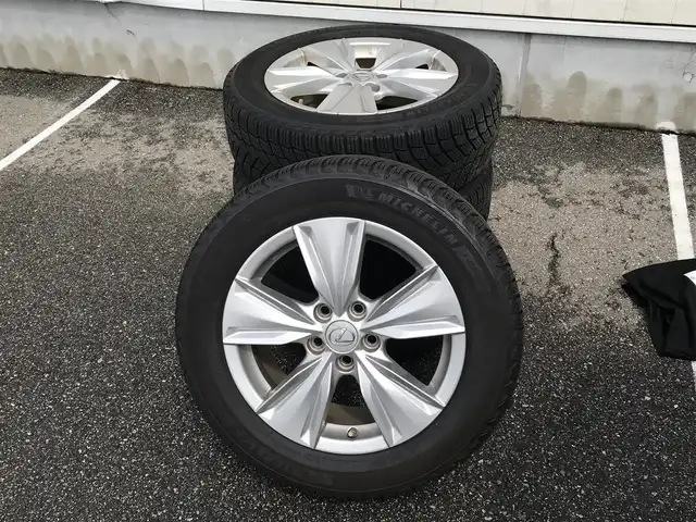レクサス ＵＸ 250h バージョンC 富山県 2019(平31)年 10.5万km セレスティアルブルーガラスフレーク 純正AWスタッドレスタイヤ車載/純正ナビ/フルセグTV/Bluetooth/全周囲カメラ/ドライブレコーダー/プリクラッシュセーフティ/コーナーセンサー/レーンキープアシスト/ブラインドスポットモニター/レーダークルーズコントロール/レザーシート/メモリー付パワーシート/シートヒーター/ハンドルヒーター/革巻きステアリング/ステアリングスイッチ/ETC2.0