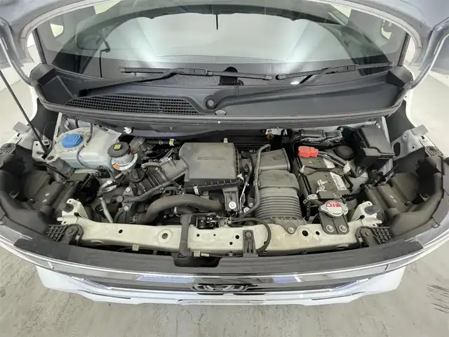 ホンダ Ｎ ＢＯＸ カスタム L ターボ コーディネートスタイル 滋賀県 2021(令3)年 6.2万km プラチナホワイトパール 8型純正ナビ/CD/DVD/TV/Bluetooth /ホンダセンシング/レーダークルーズコントロール/レーンキープアシスト/パーキングセンサーシステム/クリアランスソナー/コーナーセンサー/シートヒーター（D＋N席）/LEDヘッドライト/パドルシフト/両側電動スライドドア/ドライブレコーダー/バックカメラ/オートハイビーム/オートライト/レザーシート/ETC