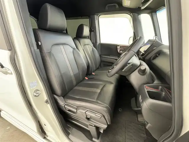 ホンダ Ｎ ＢＯＸ カスタム L ターボ コーディネートスタイル 滋賀県 2021(令3)年 6.2万km プラチナホワイトパール 8型純正ナビ/CD/DVD/TV/Bluetooth /ホンダセンシング/レーダークルーズコントロール/レーンキープアシスト/パーキングセンサーシステム/クリアランスソナー/コーナーセンサー/シートヒーター（D＋N席）/LEDヘッドライト/パドルシフト/両側電動スライドドア/ドライブレコーダー/バックカメラ/オートハイビーム/オートライト/レザーシート/ETC
