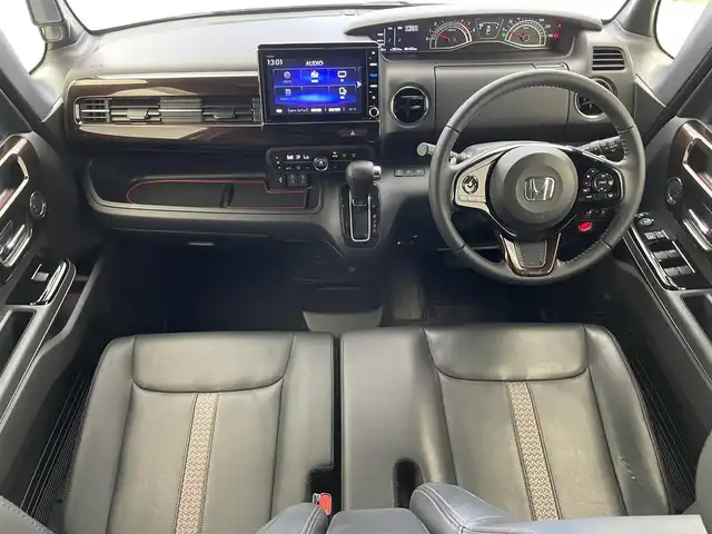 ホンダ Ｎ ＢＯＸ カスタム L ターボ コーディネートスタイル 滋賀県 2021(令3)年 6.2万km プラチナホワイトパール 8型純正ナビ/CD/DVD/TV/Bluetooth /ホンダセンシング/レーダークルーズコントロール/レーンキープアシスト/パーキングセンサーシステム/クリアランスソナー/コーナーセンサー/シートヒーター（D＋N席）/LEDヘッドライト/パドルシフト/両側電動スライドドア/ドライブレコーダー/バックカメラ/オートハイビーム/オートライト/レザーシート/ETC