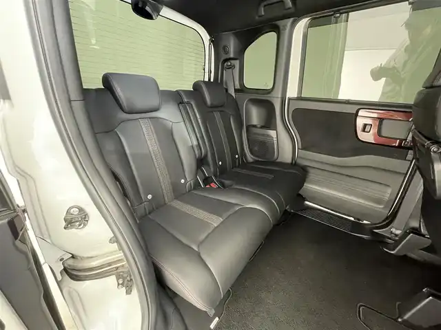 ホンダ Ｎ ＢＯＸ カスタム L ターボ コーディネートスタイル 滋賀県 2021(令3)年 6.2万km プラチナホワイトパール 8型純正ナビ/CD/DVD/TV/Bluetooth /ホンダセンシング/レーダークルーズコントロール/レーンキープアシスト/パーキングセンサーシステム/クリアランスソナー/コーナーセンサー/シートヒーター（D＋N席）/LEDヘッドライト/パドルシフト/両側電動スライドドア/ドライブレコーダー/バックカメラ/オートハイビーム/オートライト/レザーシート/ETC