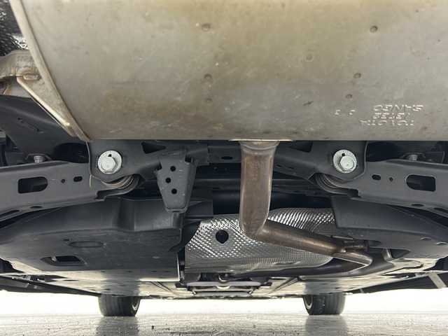 トヨタ カローラ スポーツ ハイブリッドG Z 宮城県 2020(令2)年 6万km アティチュードブラックマイカ/ホワイトパールクリスタルシャイン 禁煙車/モデリスタエアロ（F.S.R）/トヨタセーフティーセンス/・プリクラッシュセーフティーシステム/・レーダークルーズコントロール/・レーントレーシングアシスト/・オートマチックハイビーム/・パーキングサポートブレーキ/・ロードサインアシスト/・ソナー/ヘッドアップディスプレイ/前席シートヒーター/赤革スエードコンビシート/純正9インチディスプレイオーディオ/・BT.AM.FM.USB.Miracast/バックカメラ/フルセグテレビ/電動パーキングブレーキ/AUTOHOLD/ビルトインETC/プッシュスタート/スマートキー/革巻きステアリング/ステアリングスイッチ/純正フロアマット/純正ドアバイザー/純正18インチアルミホイール/LEDヘッドライト/LEDフォグランプ/横滑り防止機能/アイドリングストップ/ヘッドライトレベライザー