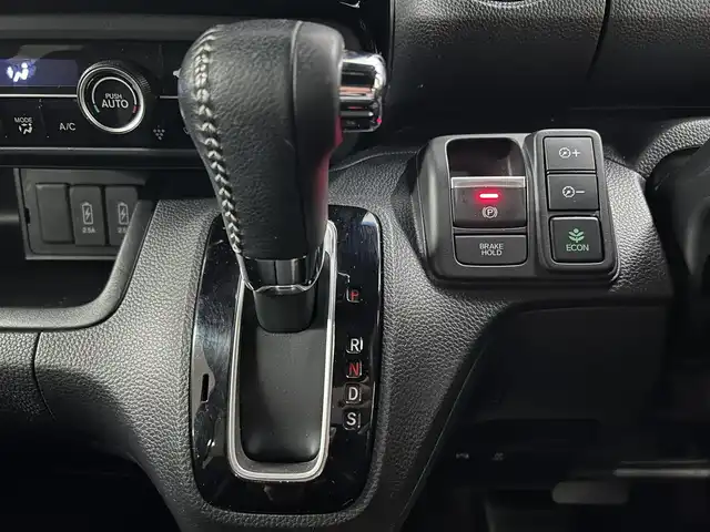 ホンダ Ｎ ＢＯＸ カスタム L ターボ 愛媛県 2022(令4)年 3.4万km クリスタルブラックパール パナソニックナビ【CN-HE01D】/   CD.DVD.BT.TV/バックカメラ/前席シートヒーター/シートヒーター/シートバックテーブル/ホンダセンシング