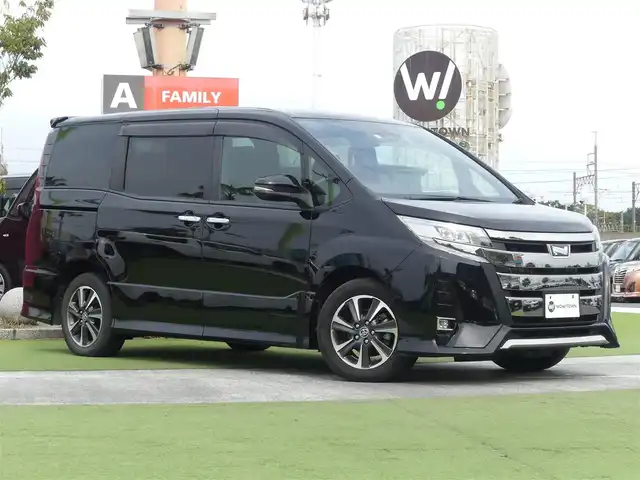 トヨタ ノア Si ダブルバイビーⅡ 千葉県 2020(令2)年 3.8万km ブラック 205/60R16/Toyota Safety Sense/・プリクラッシュセーフティ/・レーンディパーチャーアラート/・オートハイビーム/クルーズコントロール/両側パワースライドドア/ハーフレザーシート/純正SDナビ/地デジTV/バックカメラ/革巻きステアリング/ステアリングスイッチ/ETC/LEDヘッドライト/フォグライト/ウインカーミラー/クリアランスソナー/純正16インチアルミホイル/スマートキー