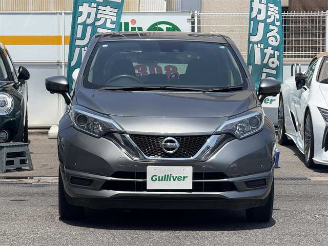 日産 ノート X 愛知県 2019(平31)年 3万km ダークメタルグレー /禁煙//純正メモリナビ//フルセグ//CD/DVD/SD/BT/AM/FM//アラウンドビューカメラ//インテリジェントルームミラー//ETC//社外15AW//オールシーズンタイヤ//LEDオートライト//ステアリングスイッチ//エマージェンシーブレーキ//LDW//アイドリングストップ//クリアランスソナー//ドライブレコーダー//オートリトラウィンカーミラー//ISOFIX//純正フロアマット//スペアタイヤ//スマートキー//プッシュスタート//ディーラー記録簿//保証書//取扱説明書//ナビ取説//スペアキー