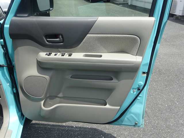スズキ スペーシア X 静岡県 2015(平27)年 10万km フレンチミントパールメタリック 2トンカラーセット/両側パワースライドドア/デュアルカメラブレーキサポート/誤発進抑制機能/ふらつき警報機能/先行車発進お知らせ機能/エマージェンシーストップシグナル/ESP/トップシェイドガラス（フロント）/プッシュスタート/スマートキー/KENWOOD SDナビ/（CD/DVD/SD/USB/ワンセグTV）/ステアリングリモコン/バックカメラ/ビルトインETC/運転席シートヒーター/後席ロールサンシェード/HIDヘッドライト・オートライト/オーバーヘッドコンソール/電動格納ミラー/スペアキー/保証書・取扱説明書